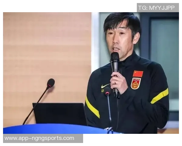 国足新帅人选浮出水面外教身份引发球迷热议 国足新帅人选浮出水面外教身份引发球迷热议